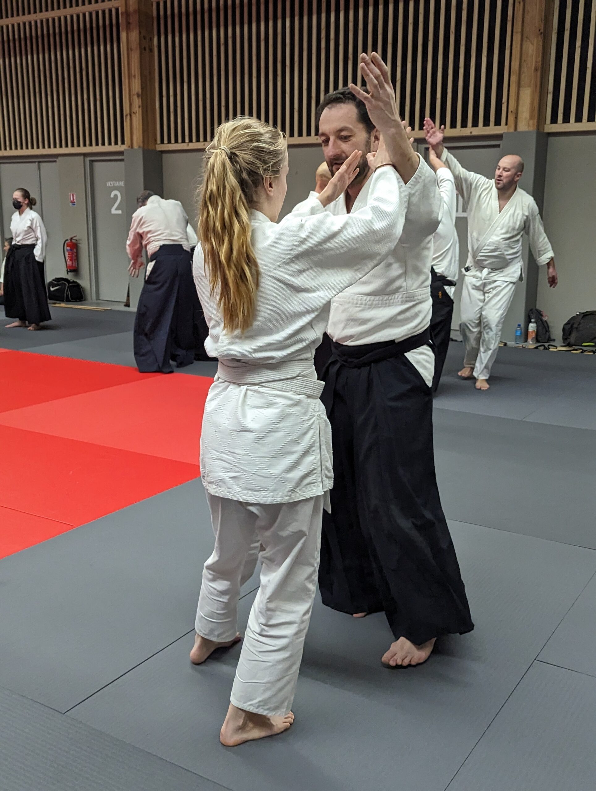 PXL_20231208_195817216.PORTRAIT.ORIGINAL