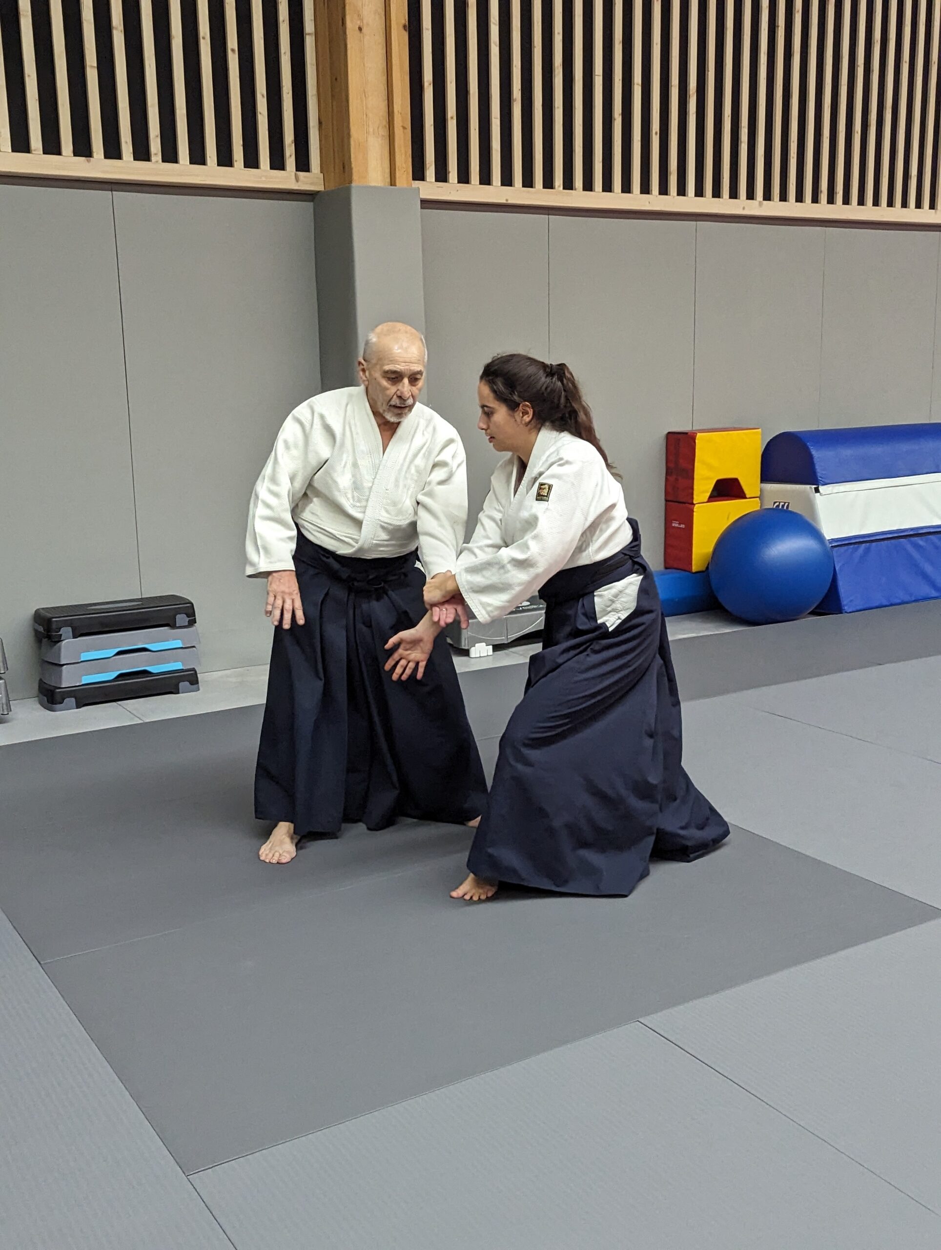 PXL_20231208_195820411.PORTRAIT.ORIGINAL